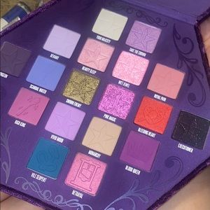 Jeffree Star Cosmetics Blood Lust Artistry Palette